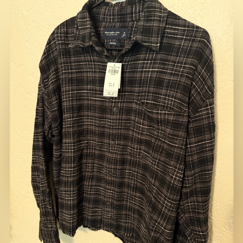 Abercrombie & Fitch Cropped Plaid Shirt